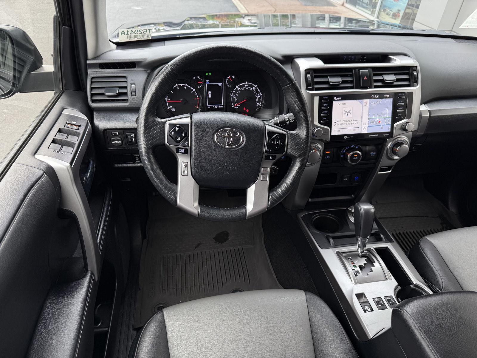 2023 Toyota 4Runner SR5 Premium photo 12