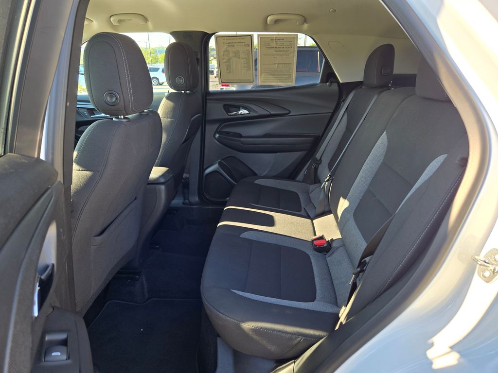 2025 Chevrolet Trailblazer LT photo 23