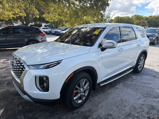 2022 Hyundai Palisade SE's photo