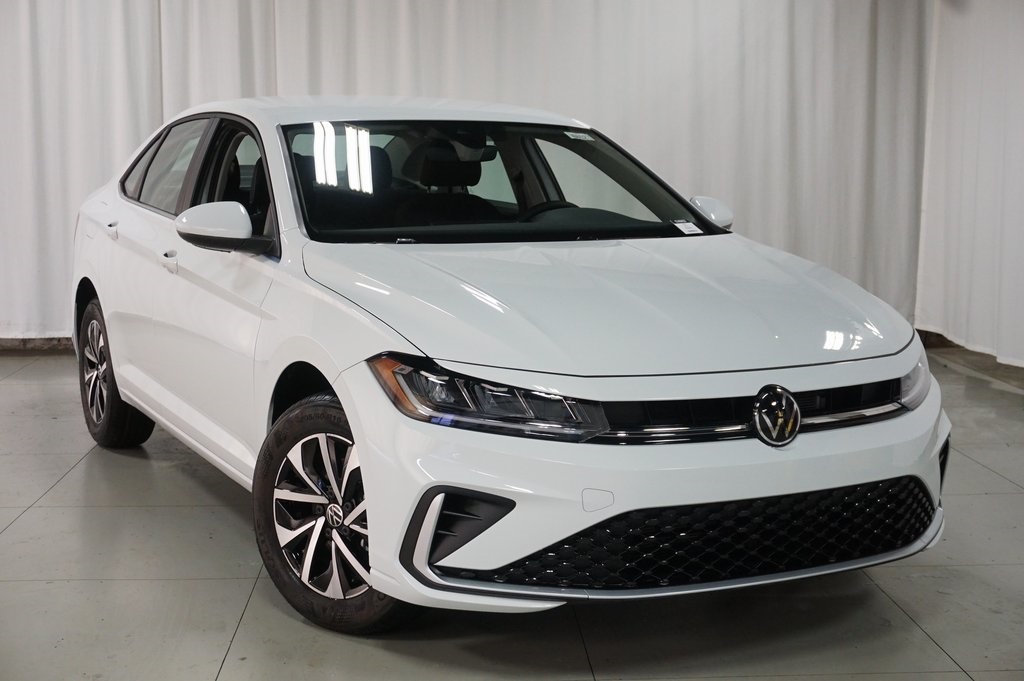 2025 Volkswagen Jetta 1.5T S photo 3