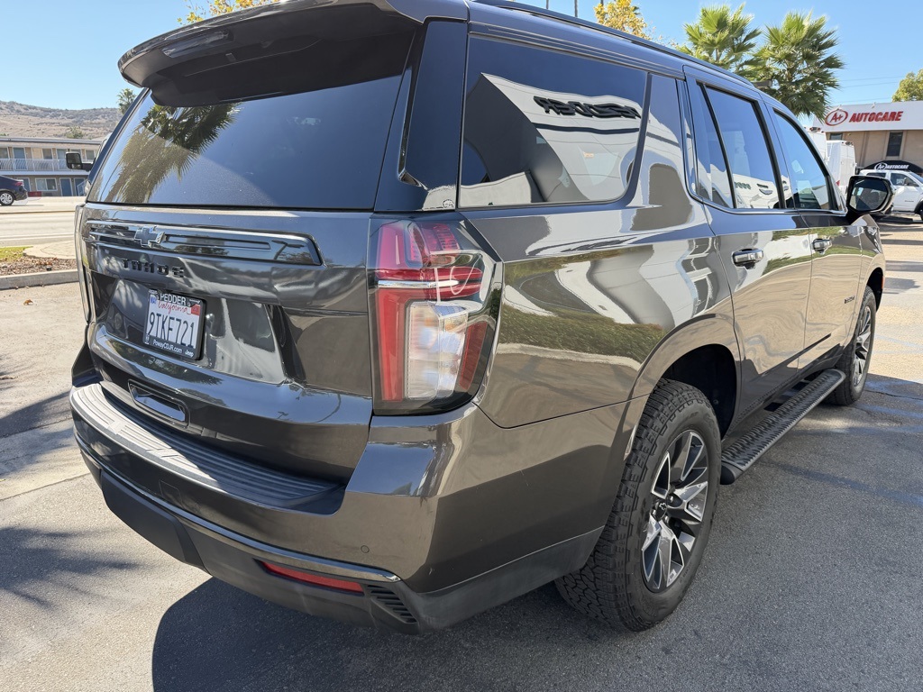 Used 2021 Gray Chevrolet Z71 image 6