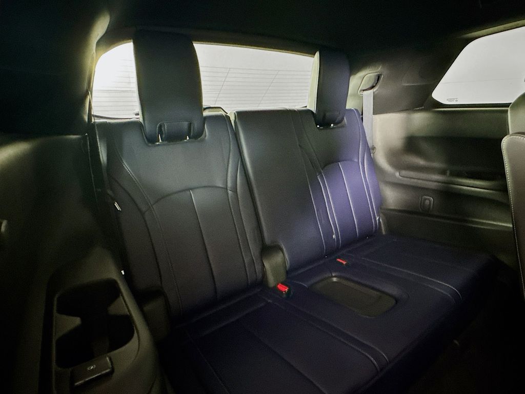 2026 Infiniti QX60 Luxe photo 32