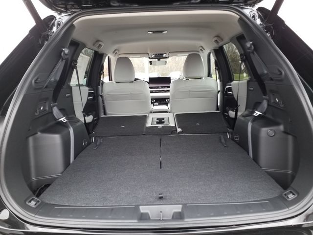 2025 Mitsubishi Outlander SE photo 24