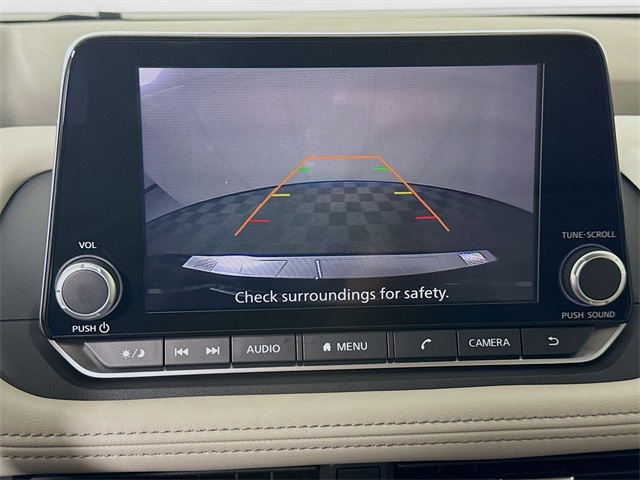 2025 Nissan Rogue SV photo 15