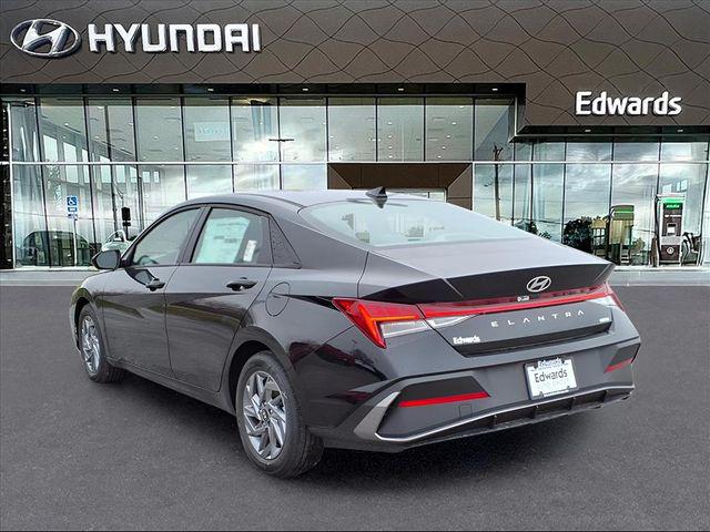 2026 Hyundai Elantra Hybrid Blue photo 3