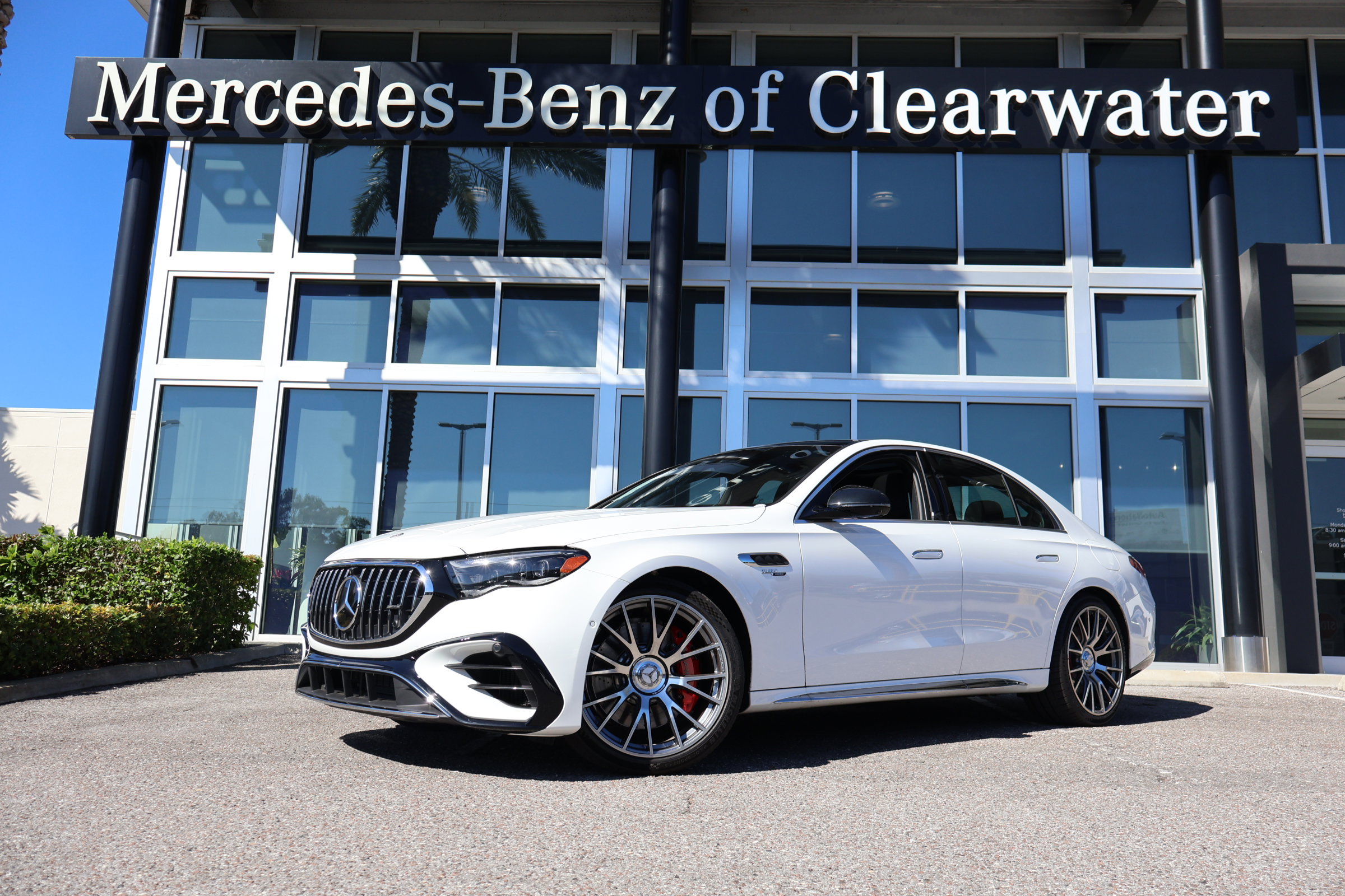 2025 Mercedes-Benz E-Class AMG E53's photo