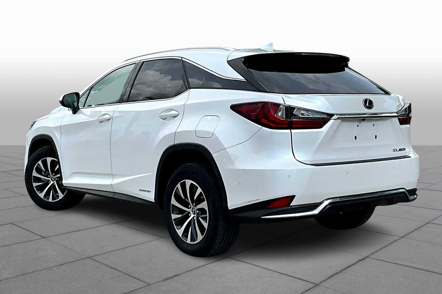 2022 Lexus RX 450h photo 11