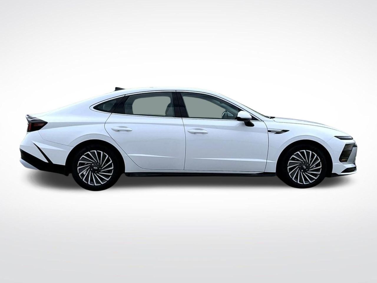 2025 Hyundai Sonata Hybrid SEL photo 4