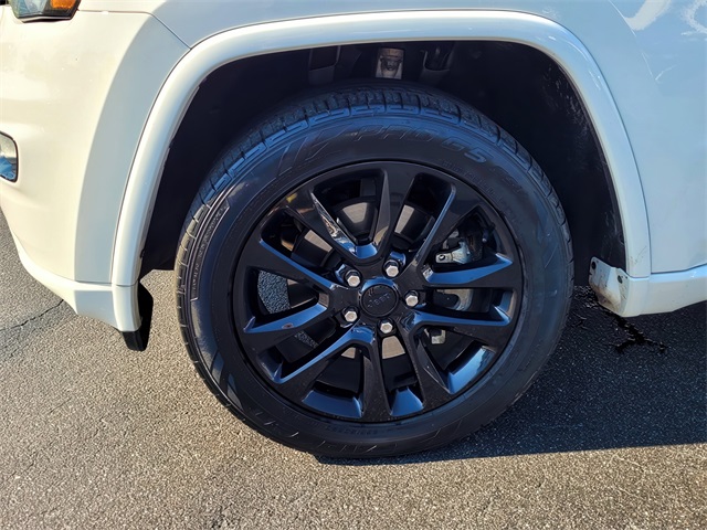 2021 Jeep Grand Cherokee Laredo X photo 9
