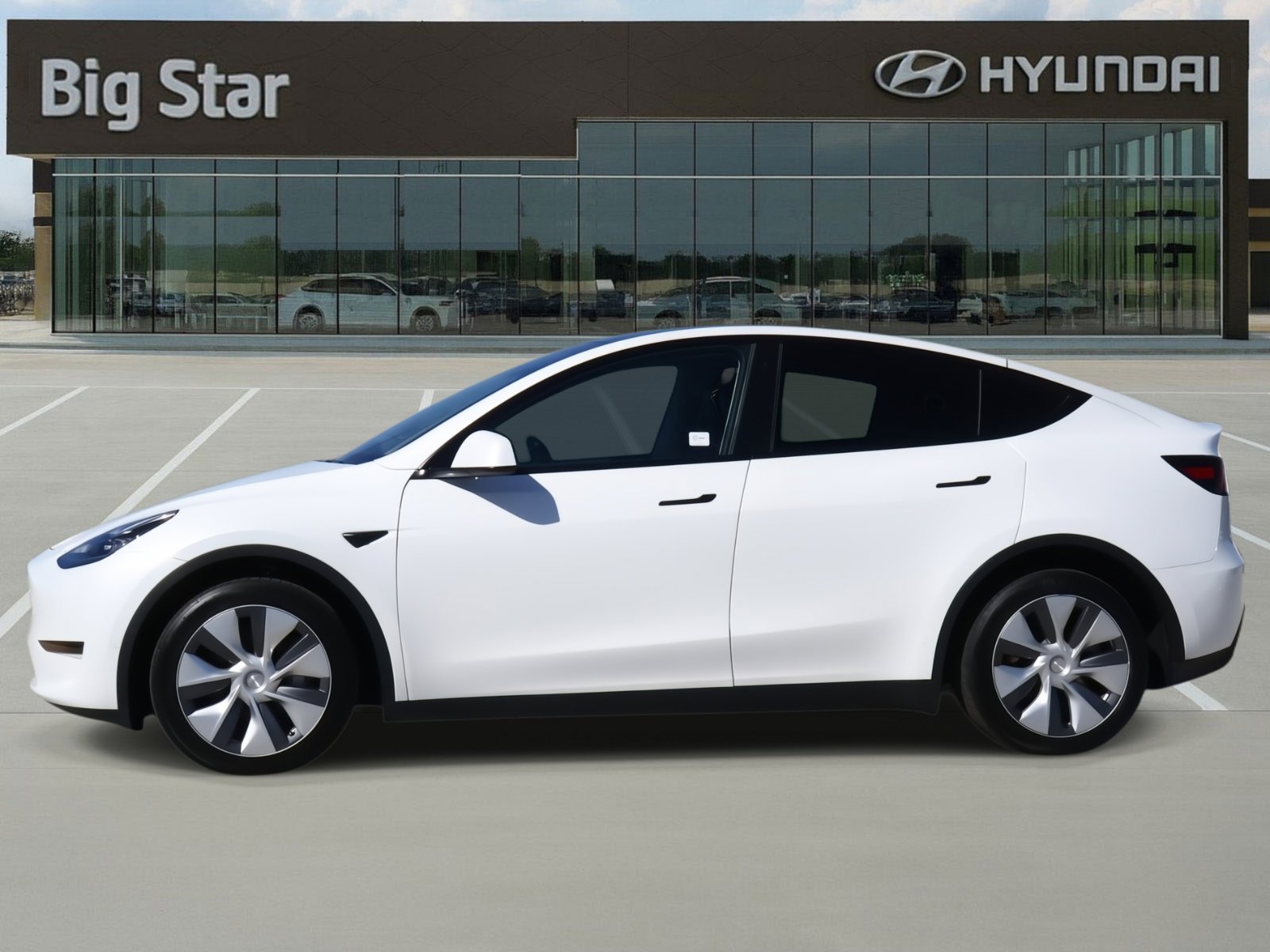 Used 2023 Tesla Model Y Long Range with VIN 7SAYGDEE6PA094827 for sale in Northfield, Minnesota