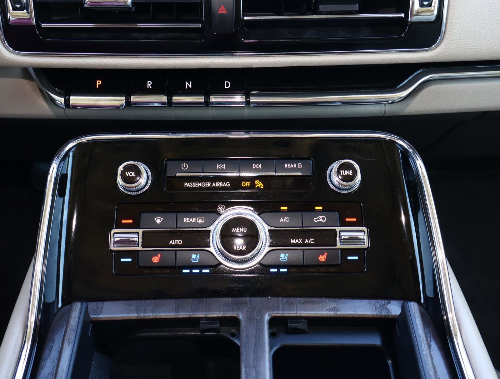 2023 Lincoln Navigator L Reserve photo 28