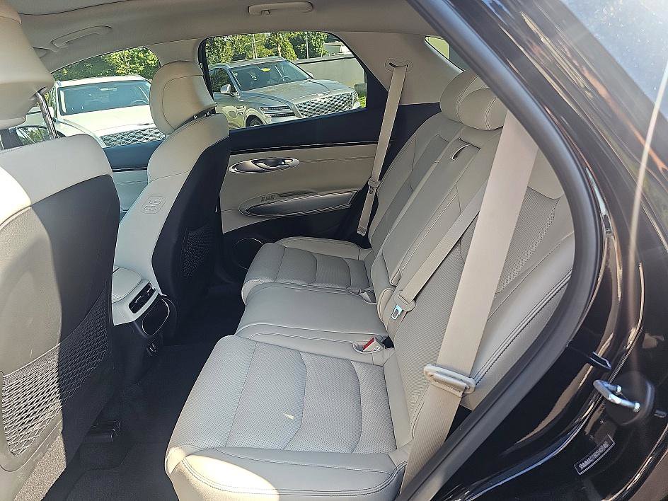 2025 Genesis GV70 2.5T photo 25