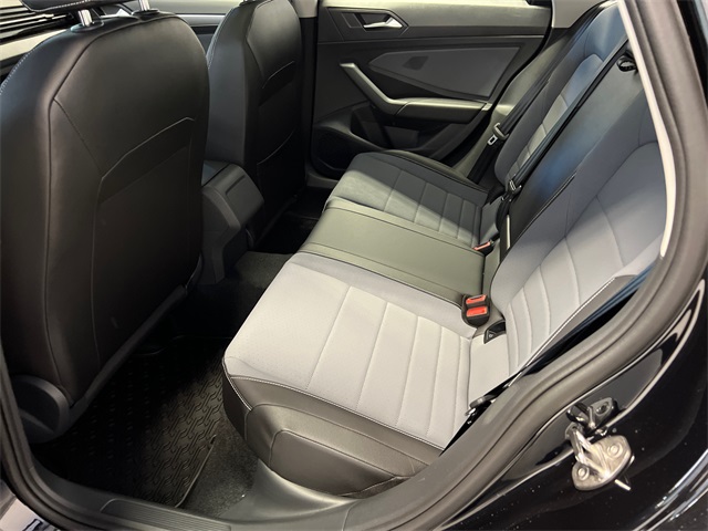 2025 Volkswagen Jetta 1.5T SE photo 9