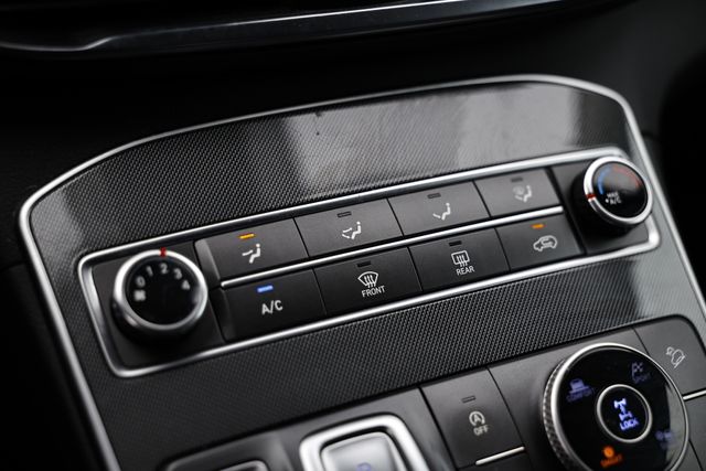 2023 Hyundai Santa Fe SE photo 35
