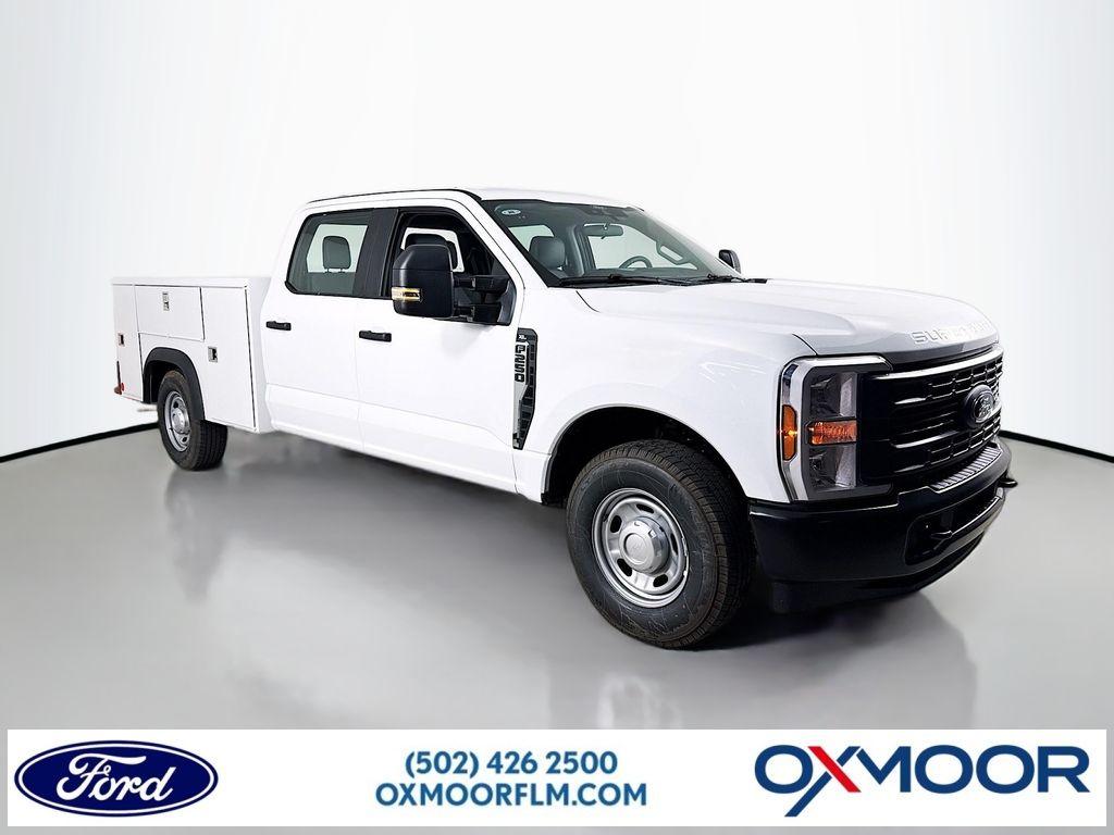 2025 Ford F-250 Super Duty XL's photo