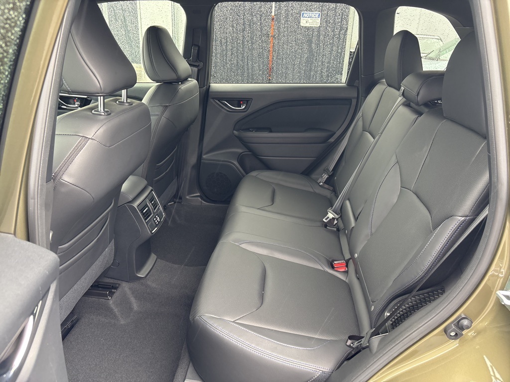 2025 Subaru Forester Limited photo 9