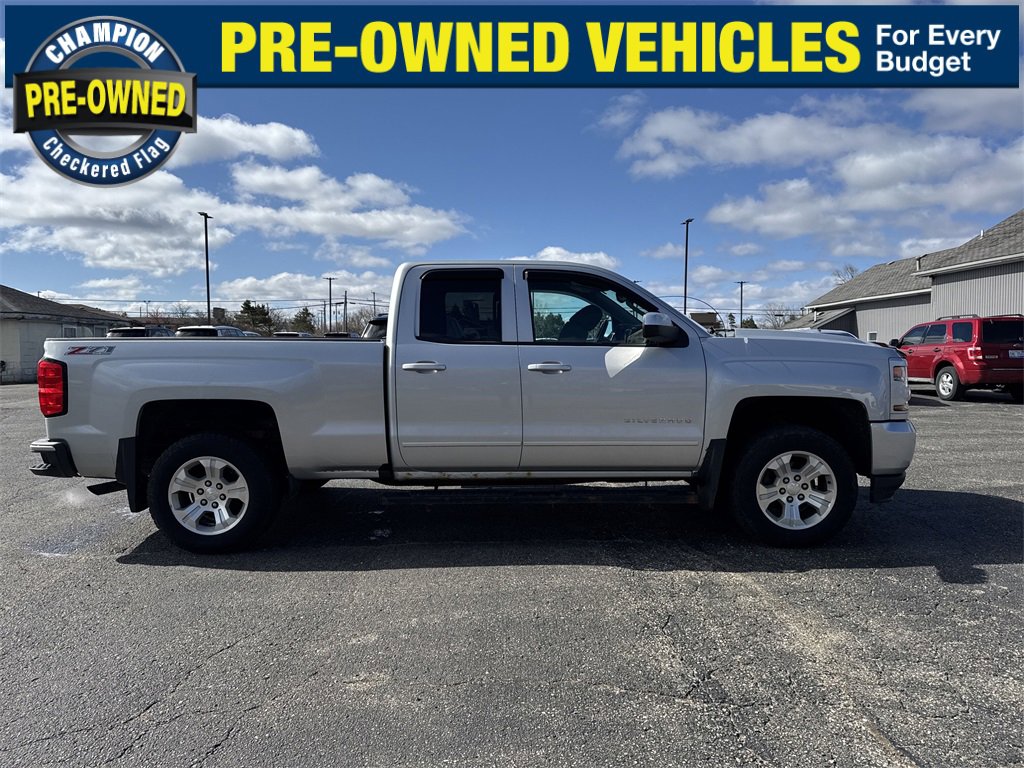 2017 Chevrolet Silverado 1500 LT2 photo 4