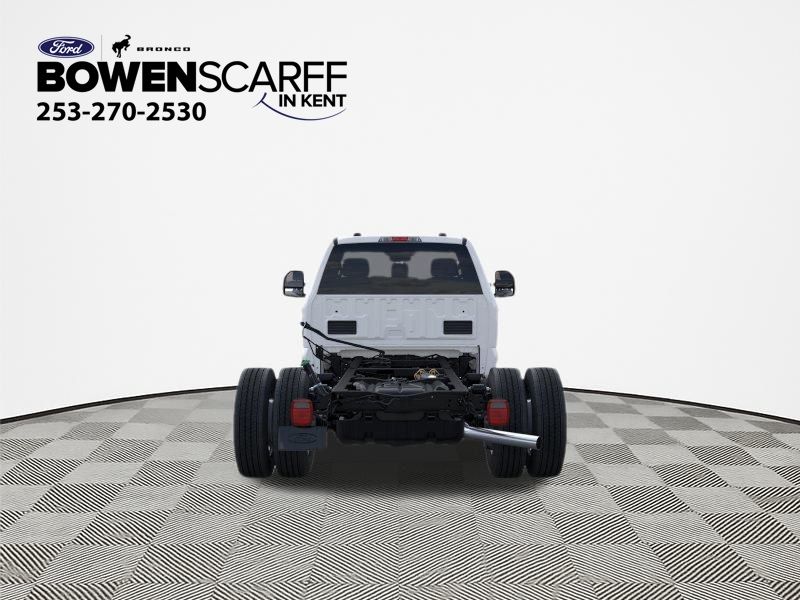2025 Ford F-600 photo 5
