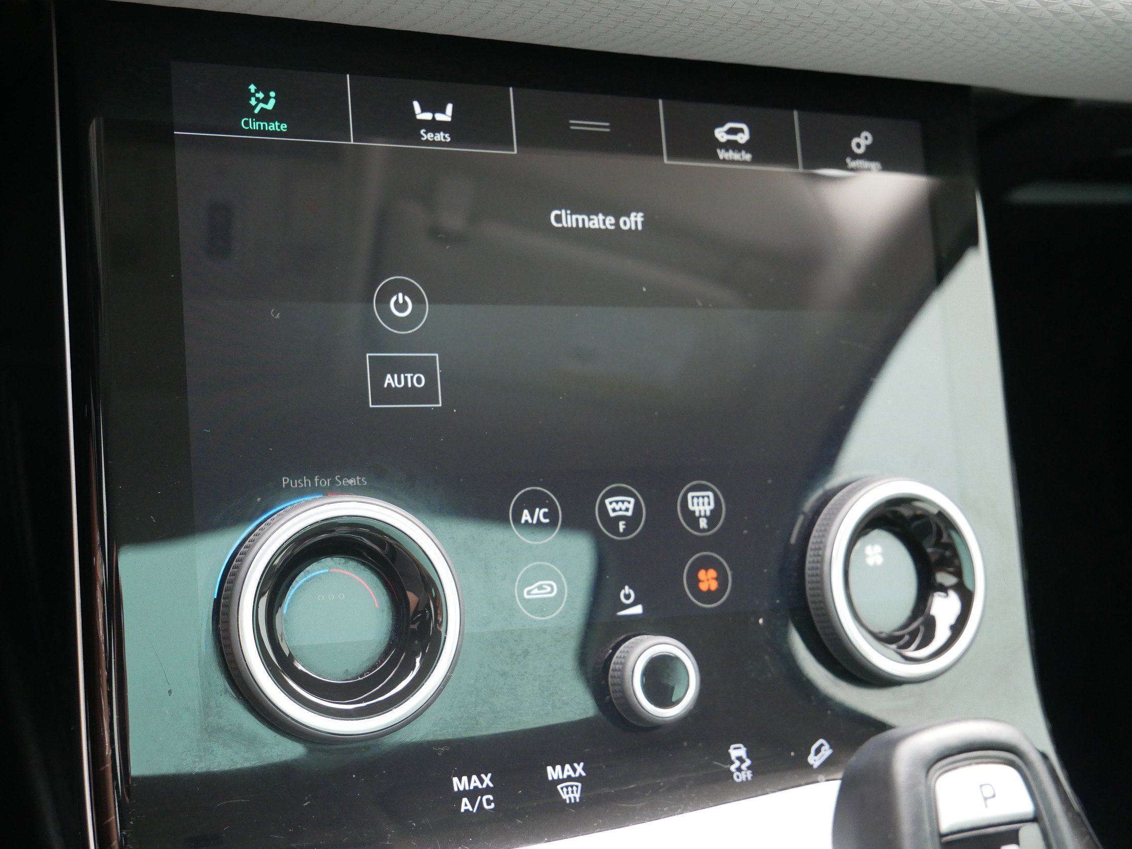 2020 Land Rover Range Rover Evoque S photo 23