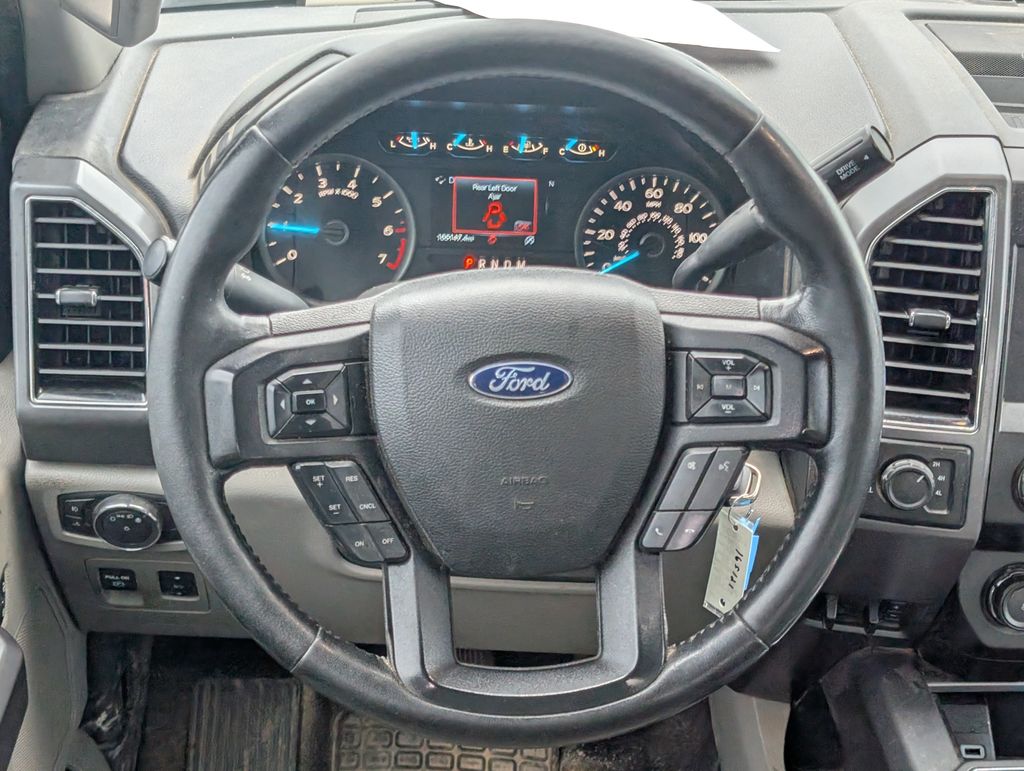 2020 Ford F-150 XLT photo 9