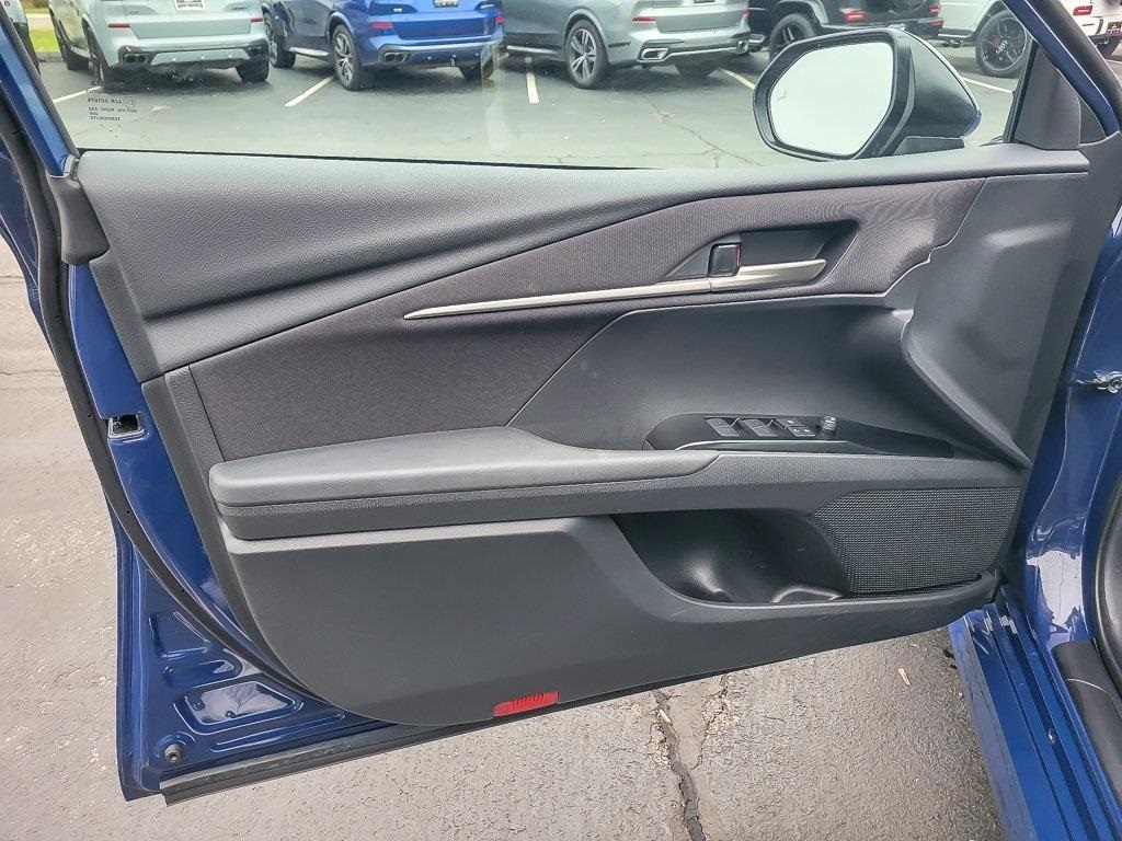 2025 TOYOTA CAMRY - Image 16