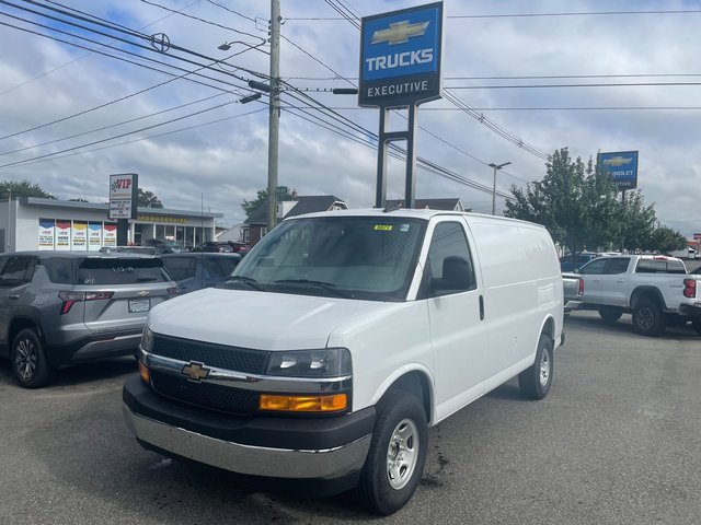 2025 Chevrolet Express Cargo Work Van's photo