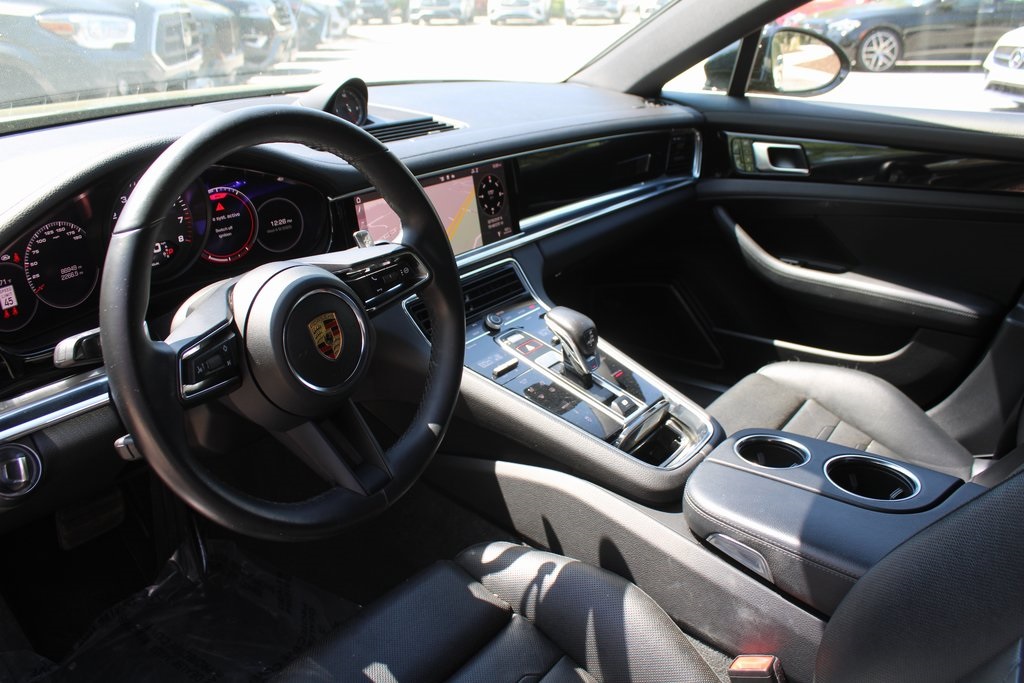 2021 Porsche Panamera 4 photo 18
