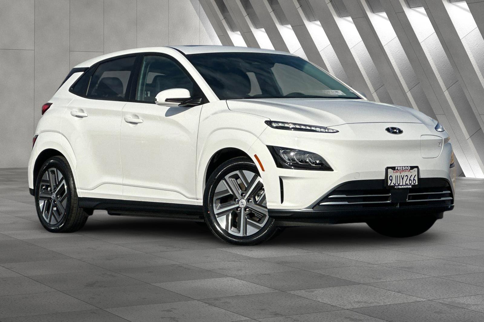 Used 2023 Hyundai Kona EV Limited with VIN KM8K53AG3PU167524 for sale in Fresno, CA