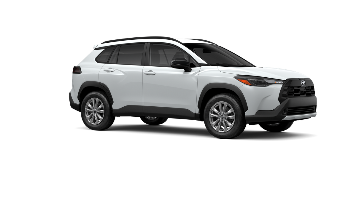 2026 Toyota Corolla Cross LE photo 41