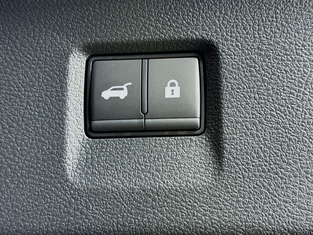 2026 Infiniti QX60 Luxe photo 32