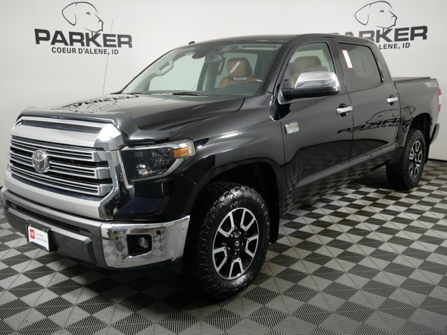 2019 Toyota Tundra Platinum's photo
