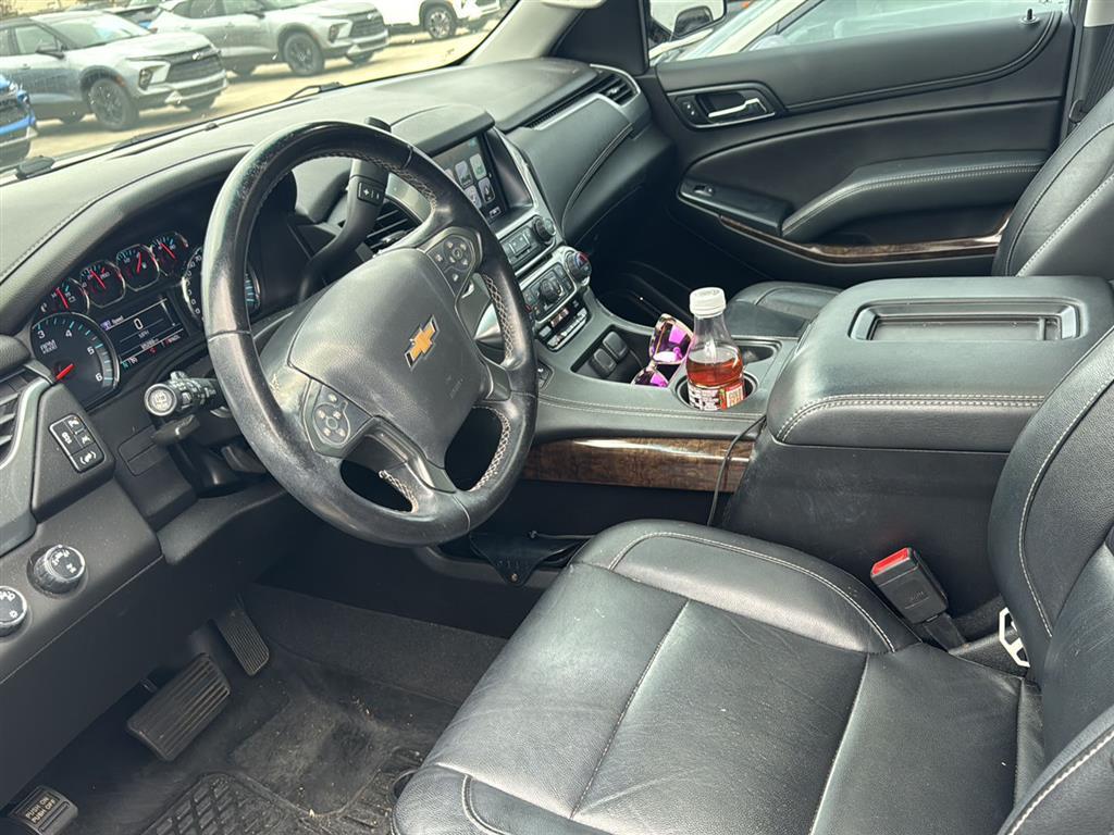 2019 Chevrolet Tahoe LT photo 4