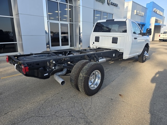 2026 Ram 3500 Tradesman photo 6