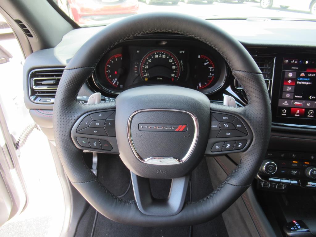 2025 Dodge Durango R/T Plus photo 16