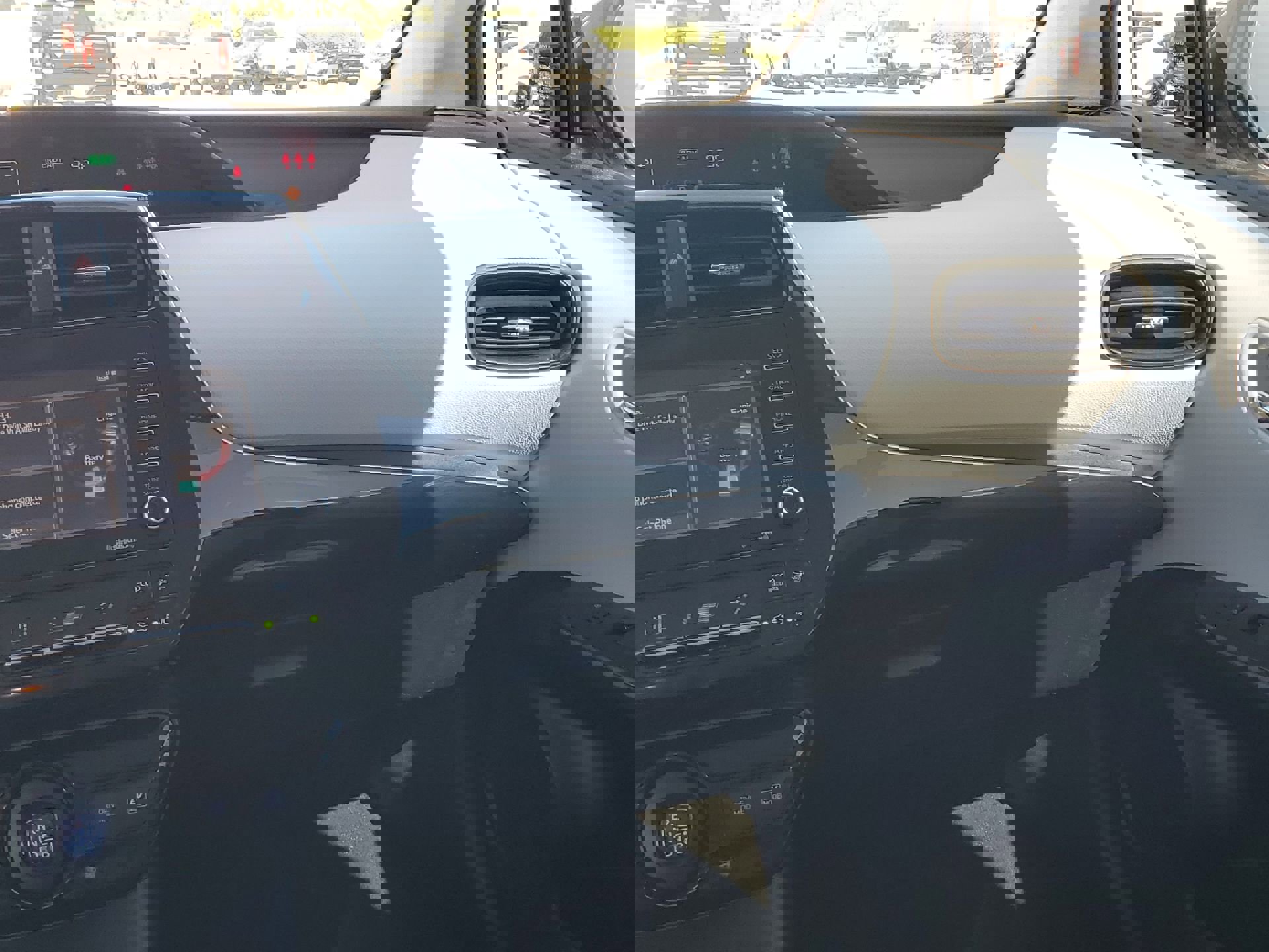 2022 Toyota Prius L photo 20