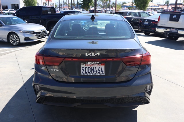 2023 Kia Forte LXS photo 4