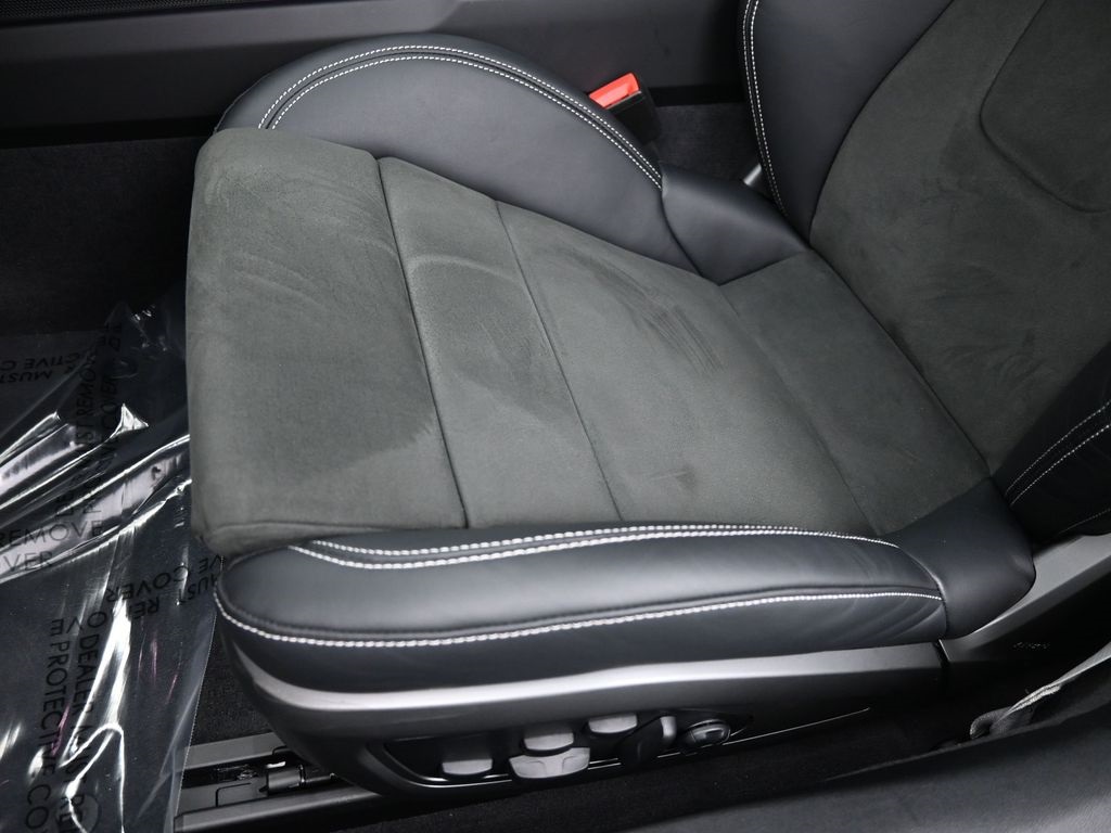 2024 Porsche 911 4 GTS photo 18