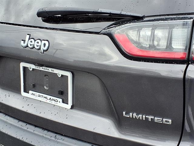2020 Jeep Cherokee Limited photo 21