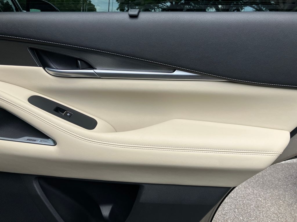 2022 Infiniti QX60 Luxe photo 33
