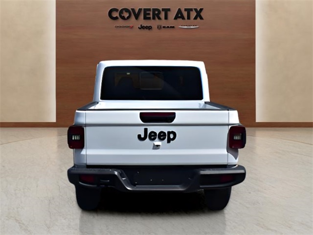 2025 Jeep Gladiator Sport photo 4