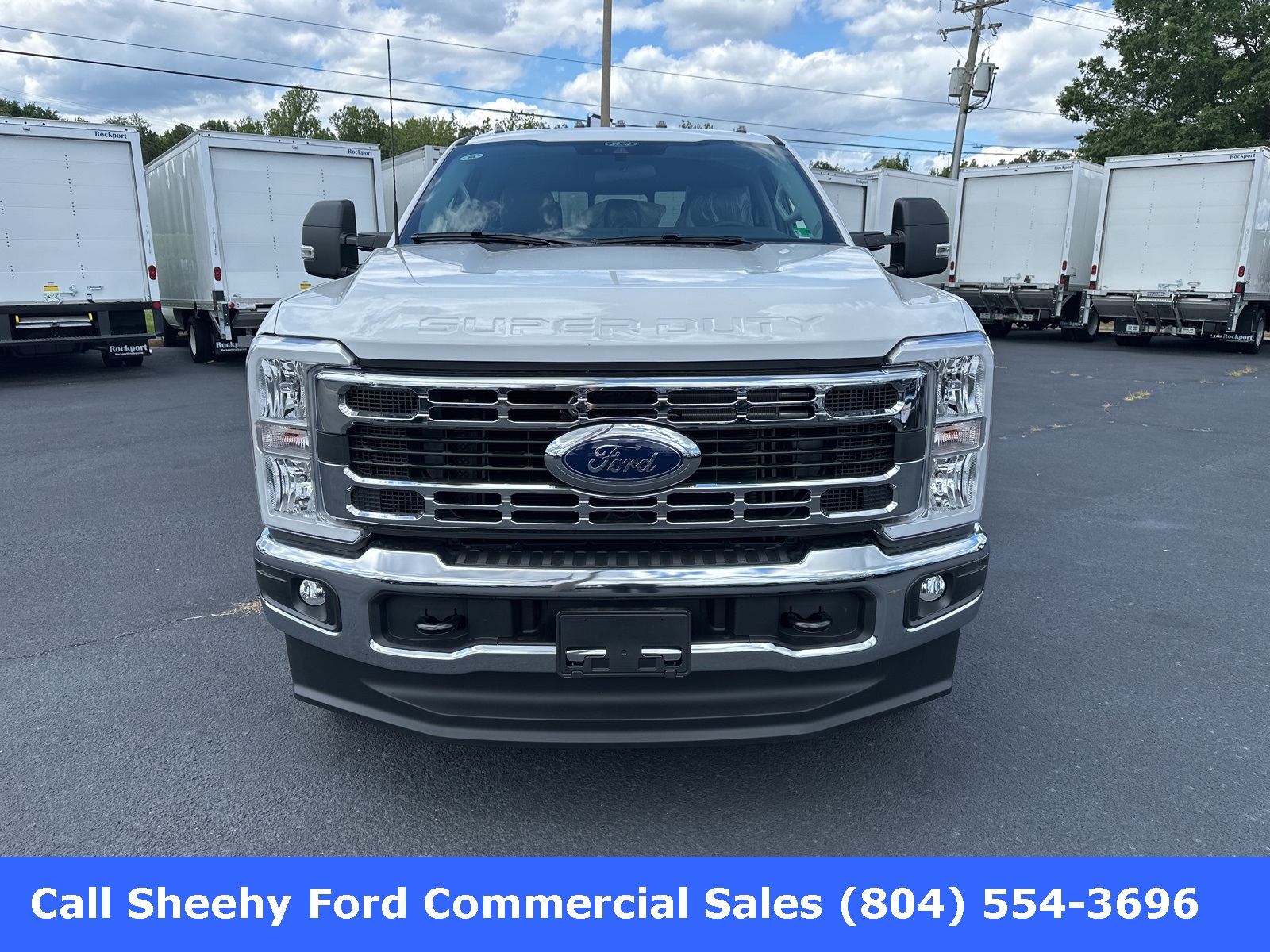 2025 Ford F-350 photo 2