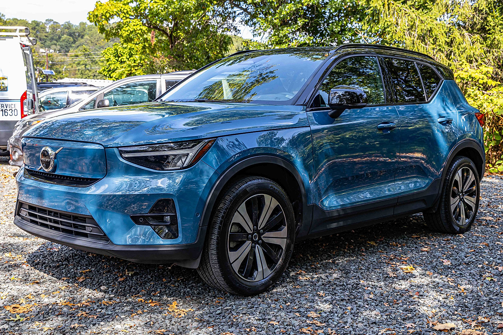 2023 Volvo XC40 Recharge Plus photo 3