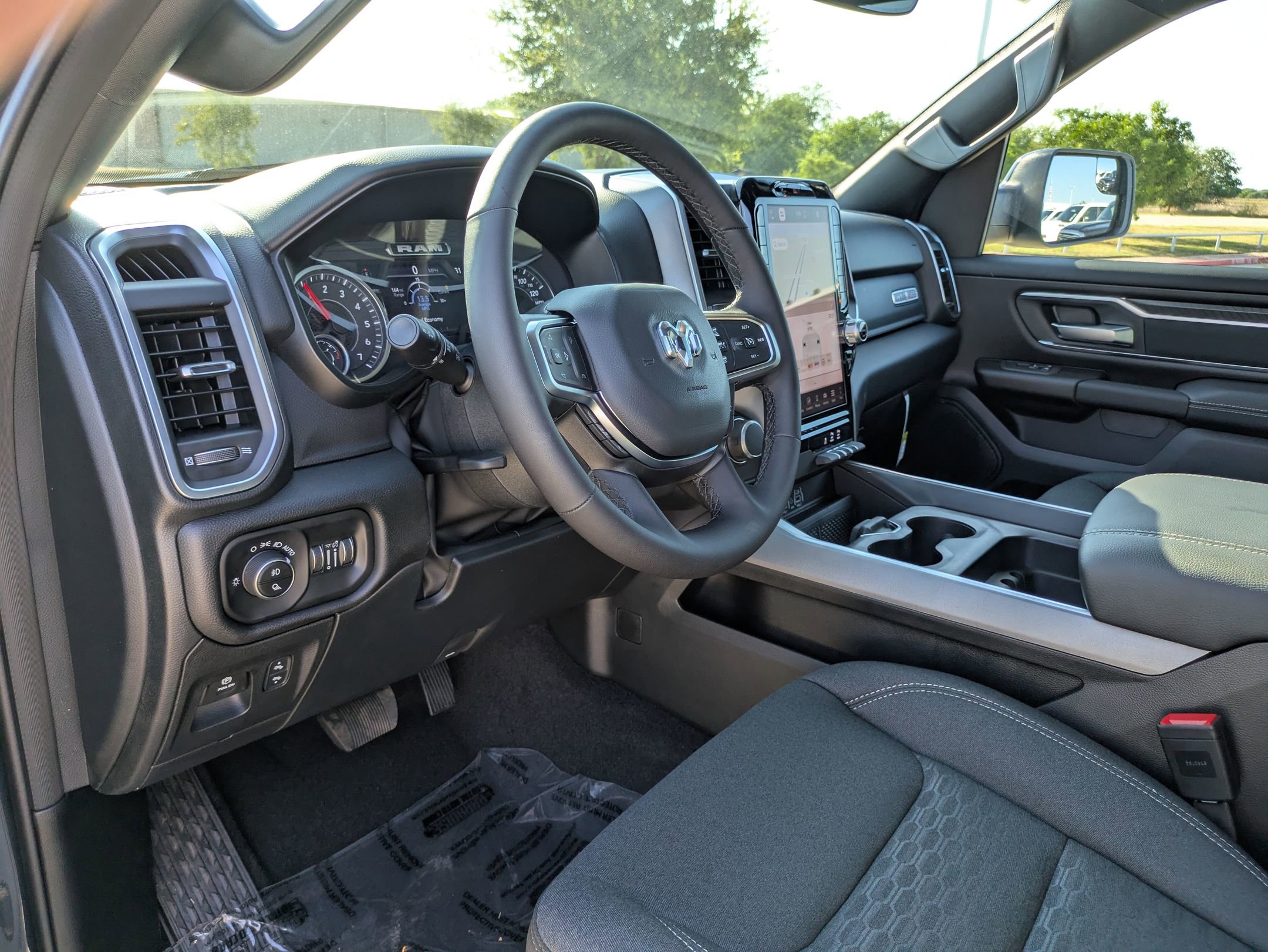 2025 Ram 1500 Lone Star photo 8