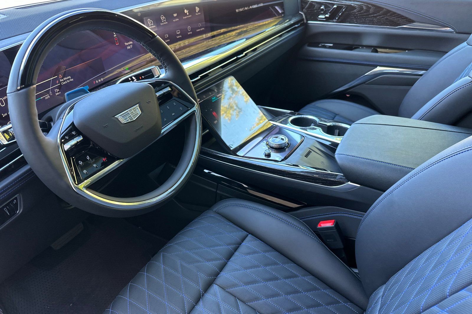 2026 Cadillac Escalade IQ Sport photo 7