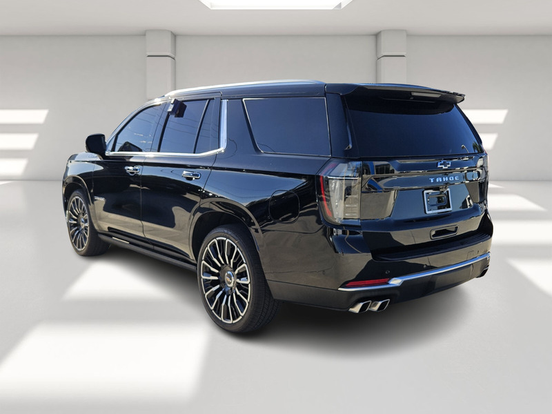 2025 Chevrolet Tahoe High Country photo 2