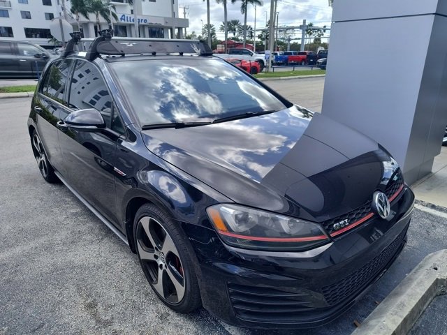 2015 Volkswagen Golf GTI S's photo