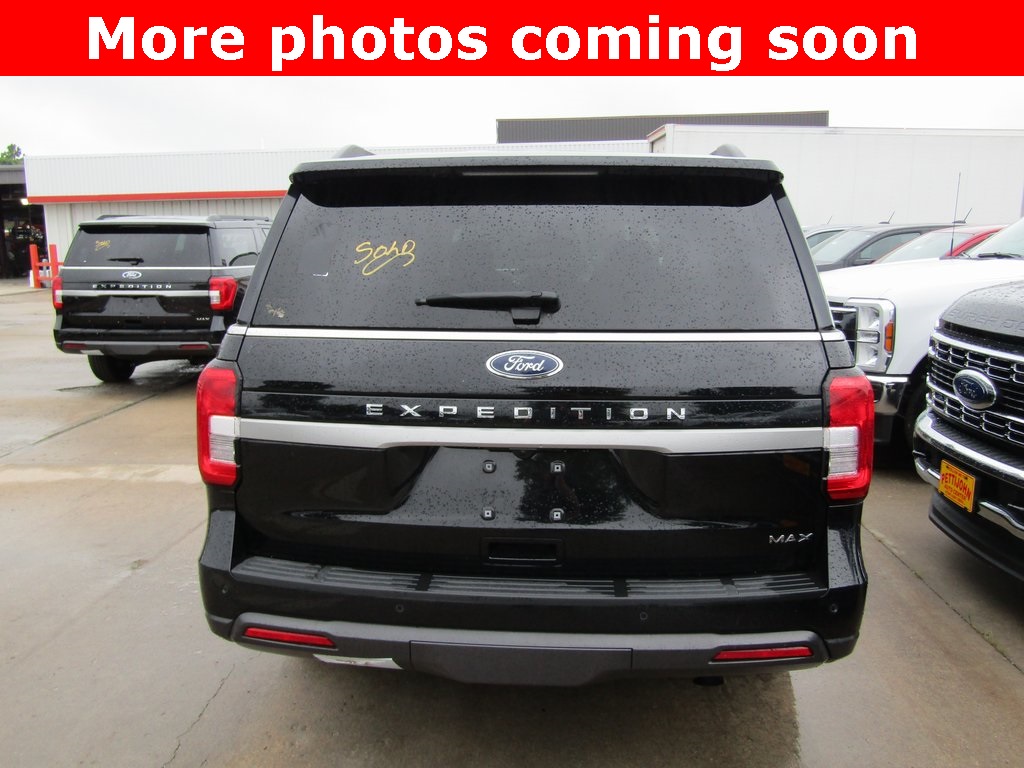 2023 Ford Expedition MAX XL photo 4