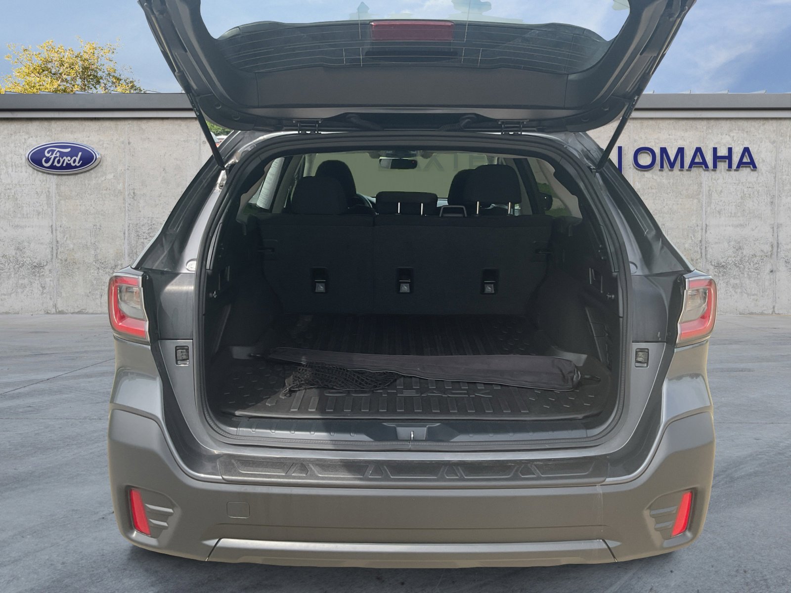 2022 Subaru Outback Premium photo 16