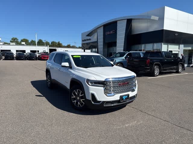 2023 GMC Acadia SLE's photo