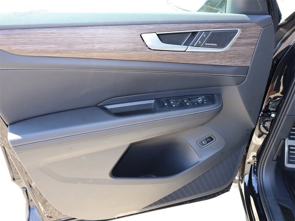 2025 Volkswagen Atlas SEL Premium R-Line photo 14
